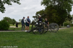 Last-Salute-military-funeral-guard-7038