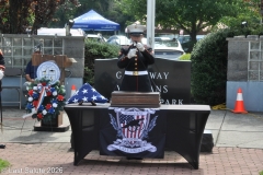 Last-Salute-military-funeral-guard-28