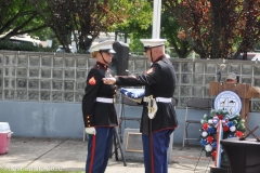 Last-Salute-military-funeral-guard-58
