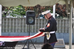 Last-Salute-military-funeral-guard-74