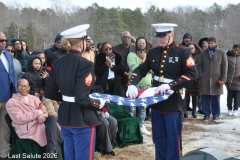 Last-Salute-military-funeral-guard-100