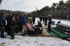 Last-Salute-military-funeral-guard-120