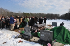 Last-Salute-military-funeral-guard-135