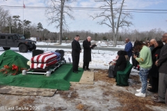 Last-Salute-military-funeral-guard-23