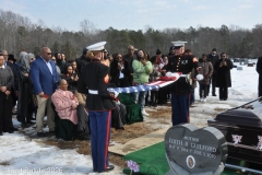 Last-Salute-military-funeral-guard-95