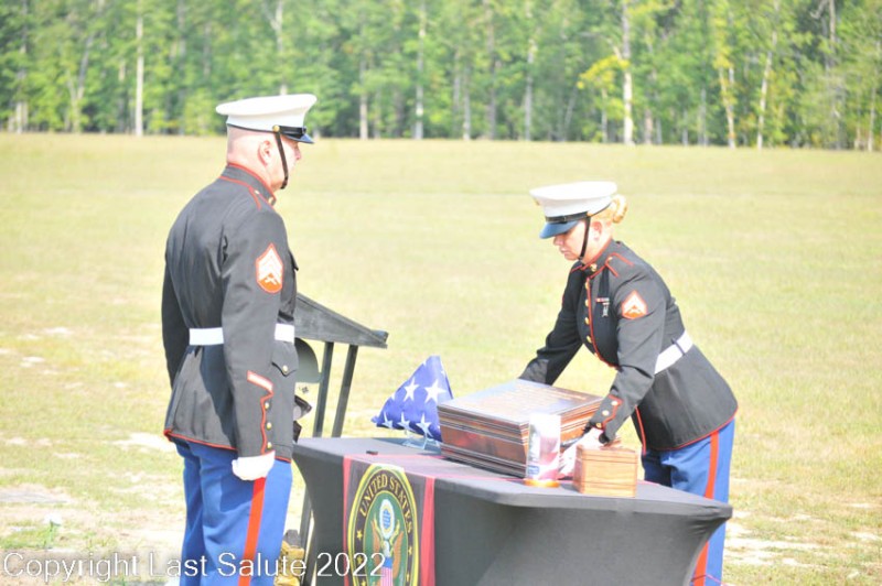 Last-Salute-military-funeral-honor-guard-7661