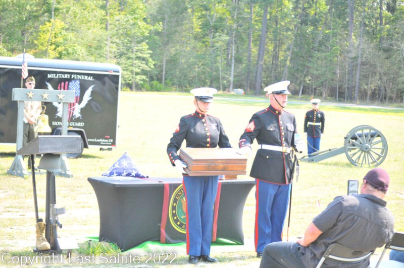 Last-Salute-military-funeral-honor-guard-7667