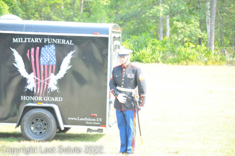Last-Salute-military-funeral-honor-guard-7683
