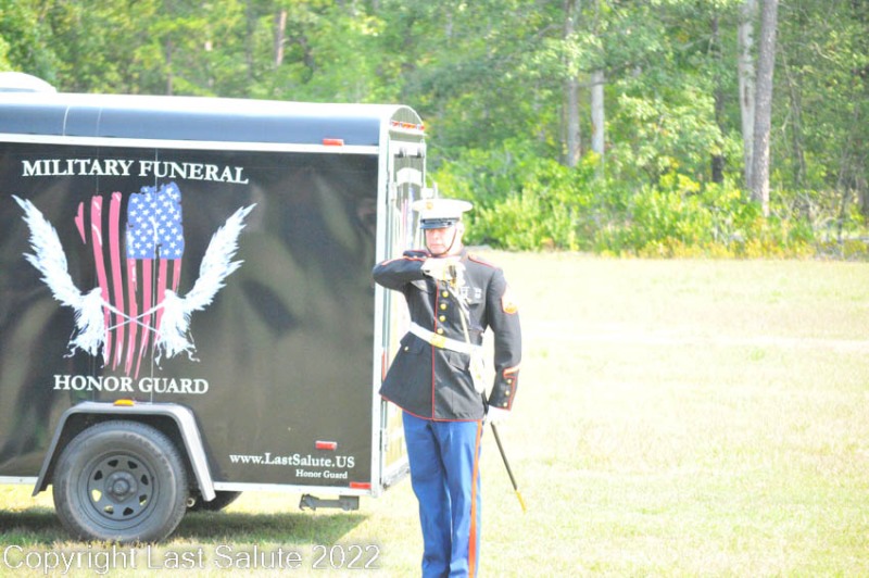 Last-Salute-military-funeral-honor-guard-7684