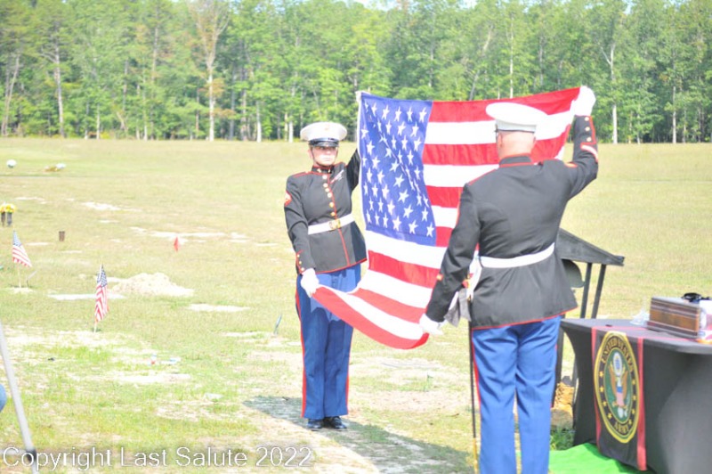 Last-Salute-military-funeral-honor-guard-7706