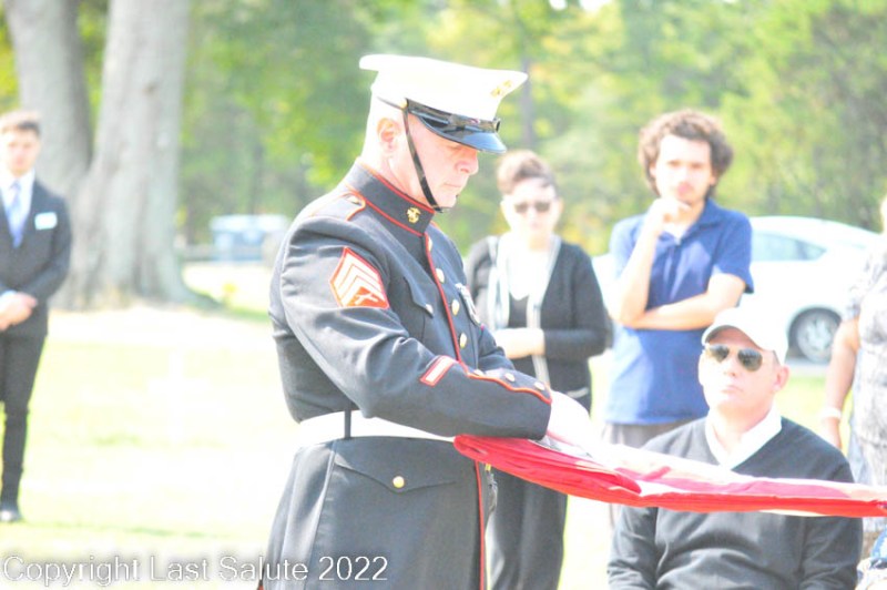 Last-Salute-military-funeral-honor-guard-7725