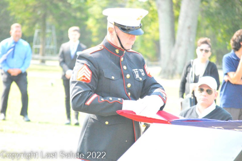Last-Salute-military-funeral-honor-guard-7728