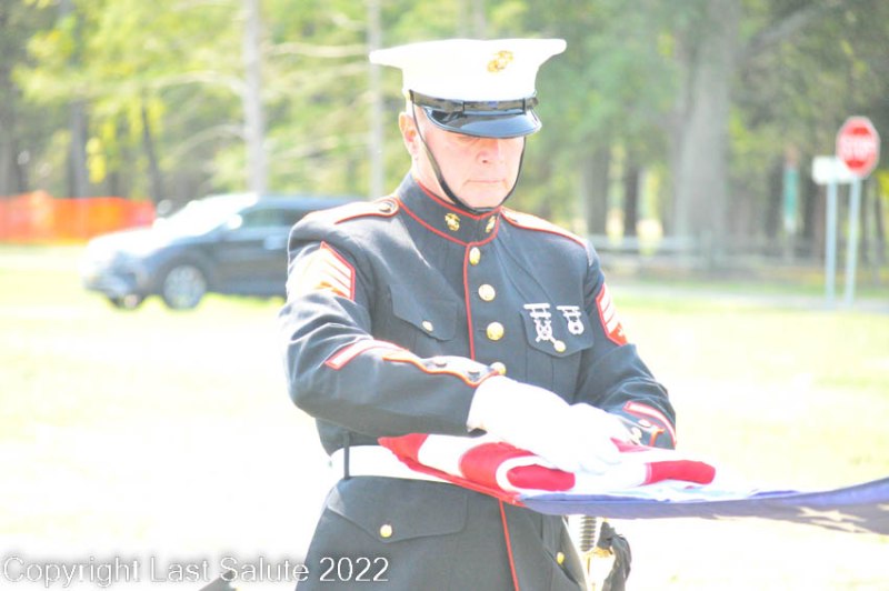 Last-Salute-military-funeral-honor-guard-7730