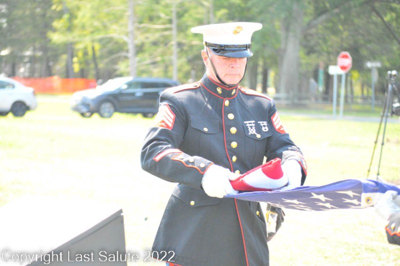 Last-Salute-military-funeral-honor-guard-7731