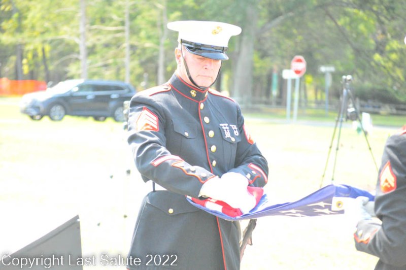 Last-Salute-military-funeral-honor-guard-7732