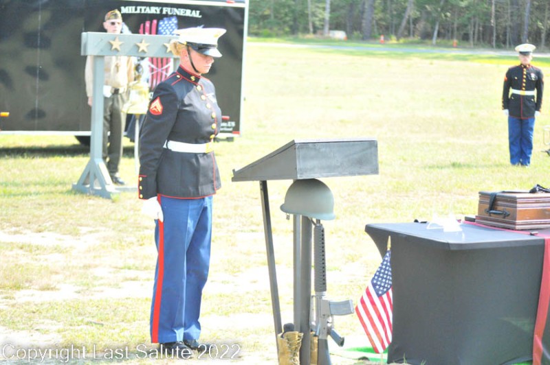 Last-Salute-military-funeral-honor-guard-7763