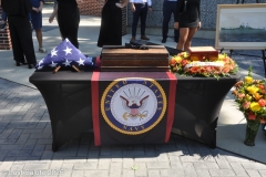 Last-Salute-military-funeral-guard-