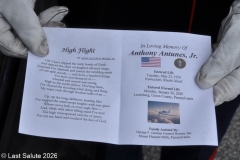 Last-Salute-military-funeral-guard-3