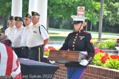 Last-Salute-military-funeral-honor-guard-4557