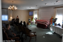 Last-Salute-military-funeral-guard-10