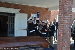 Last-Salute-military-funeral-guard-109