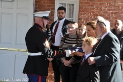 Last-Salute-military-funeral-guard-119