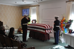 Last-Salute-military-funeral-guard-13