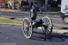 Last-Salute-military-funeral-guard-24