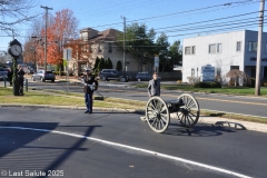 Last-Salute-military-funeral-guard-48