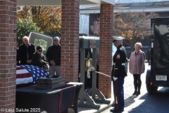 Last-Salute-military-funeral-guard-66