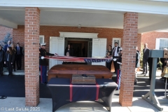 Last-Salute-military-funeral-guard-74