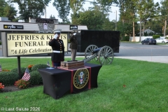 Last-Salute-military-funeral-guard-33
