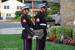 Last-Salute-military-funeral-guard-47