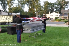 Last-Salute-military-funeral-guard-85