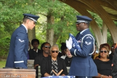 Last-Salute-military-funeral-guard-103