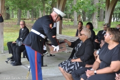 Last-Salute-military-funeral-guard-48