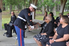 Last-Salute-military-funeral-guard-49