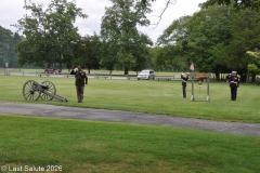Last-Salute-military-funeral-guard-80