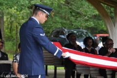 Last-Salute-military-funeral-guard-89