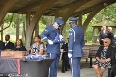 Last-Salute-military-funeral-guard-99
