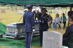 Last-Salute-military-funeral-guard-101