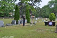 Last-Salute-military-funeral-guard-11