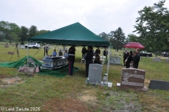 Last-Salute-military-funeral-guard-112