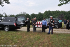 Last-Salute-military-funeral-guard-12