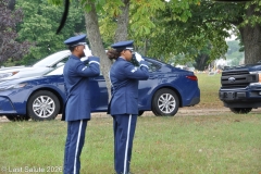Last-Salute-military-funeral-guard-14