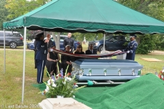 Last-Salute-military-funeral-guard-81