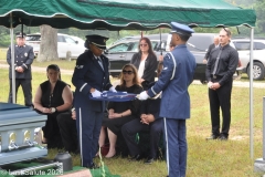 Last-Salute-military-funeral-guard-90