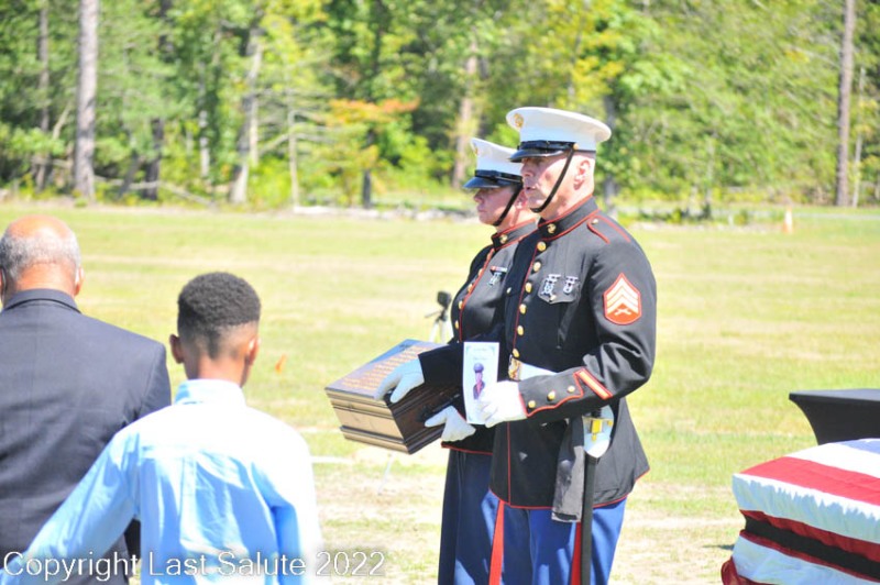 Last-Salute-military-funeral-honor-guard-6036