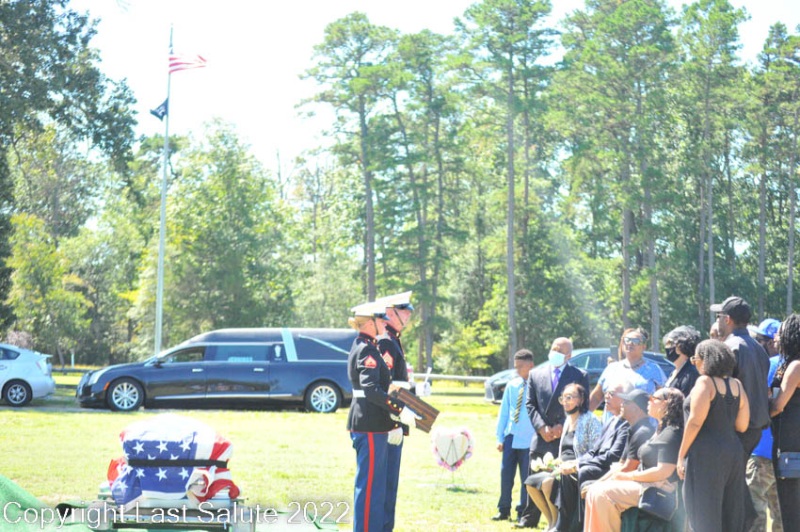 Last-Salute-military-funeral-honor-guard-6044