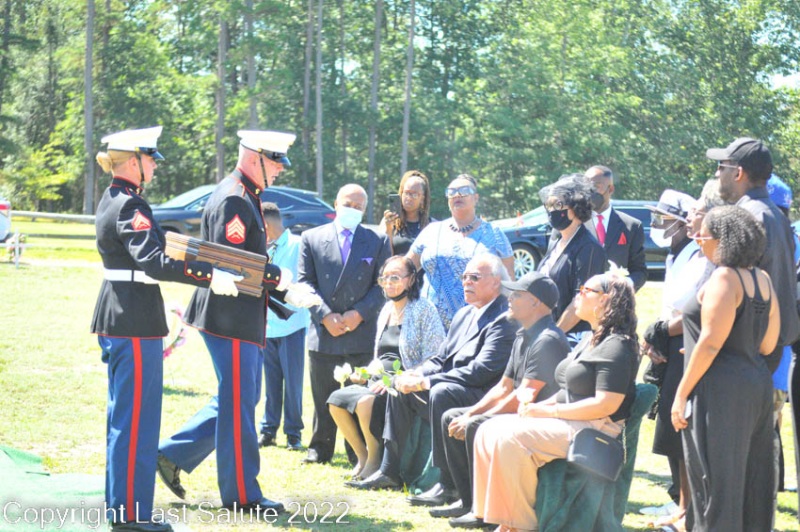 Last-Salute-military-funeral-honor-guard-6045